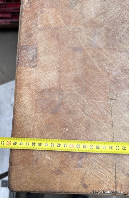 Špalek řeznický dřevěný 500x500x920 (Spalek reznicky dreveny 500x500x920mm (4).JPG)